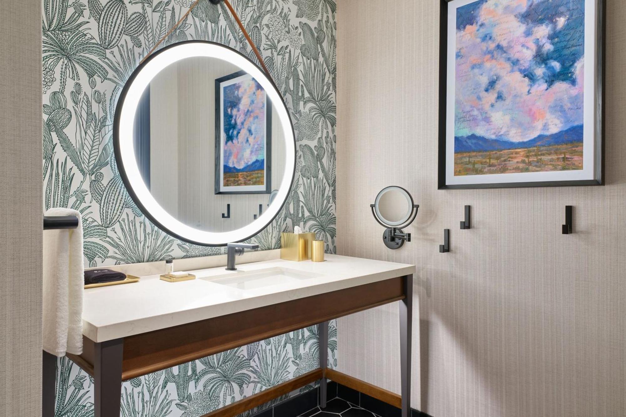 The Leo Kent Hotel, Tucson, A Tribute Portfolio Hotel Bagian luar foto